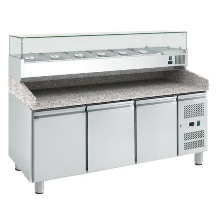 Trojdverový  pizza-stôl vitrínou 10 x GN1/4
